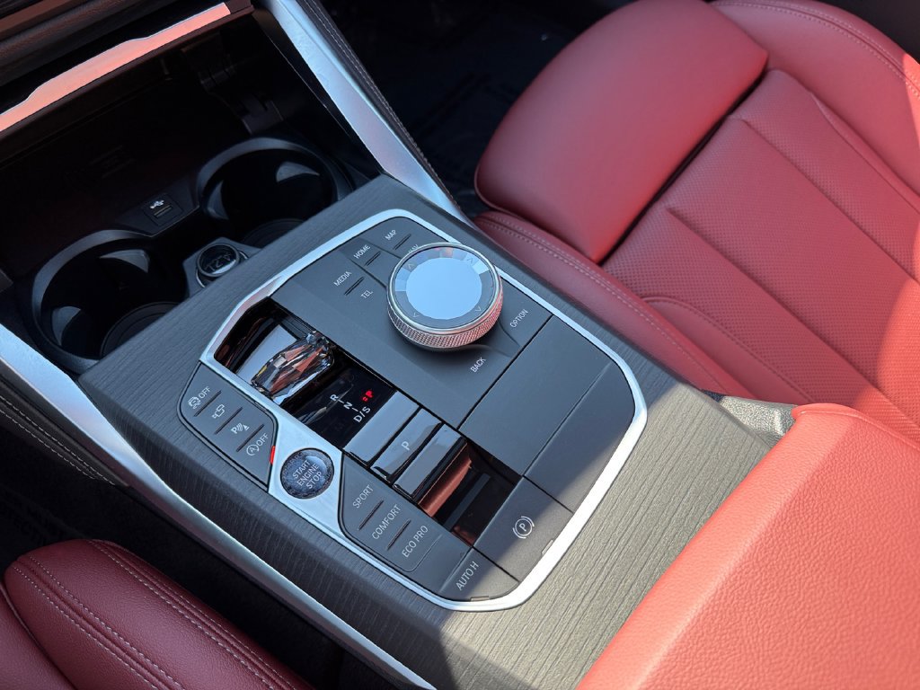 Certified 2026 BMW 430i xDrive w/ M Sport Package AWD/4WD image 26
