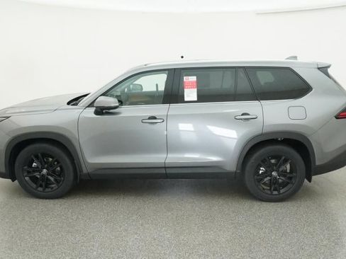 New 2026 Toyota Grand Highlander Limited image 36