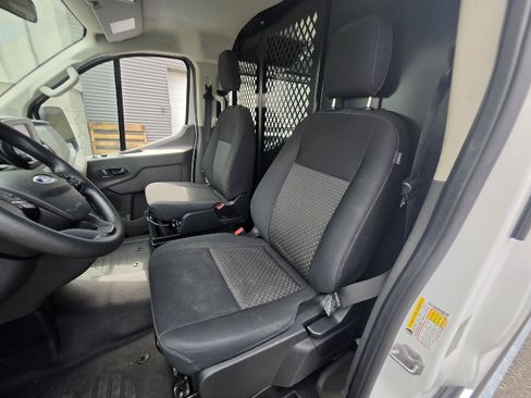 Used 2025 Ford Transit 250 Low Roof w/ Exterior Upgrade Package RWD image 10