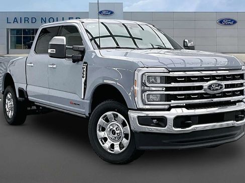New 2026 Ford F350 King Ranch w/ Chrome Package AWD/4WD image 2