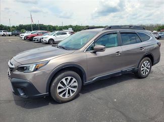 Used 2021 Subaru Outback Premium AWD/4WD video 1