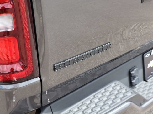Used 2025 RAM 1500 Big Horn AWD/4WD image 35
