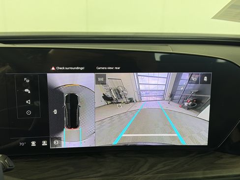 Certified 2025 Audi Q5 Premium Plus w/ Premium Plus image 23