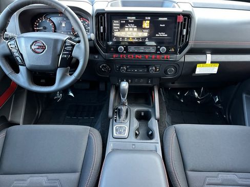 New 2026 Nissan Frontier PRO-4X w/ Pro-4x Convenience Package image 3