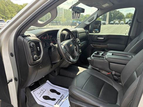 Used 2022 Chevrolet Silverado 3500 LT w/ Convenience Package AWD/4WD image 33