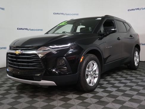 Used 2022 Chevrolet Blazer LT image 12