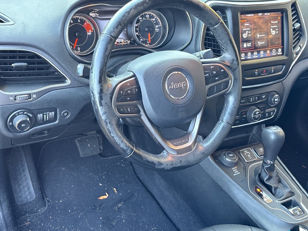 Used 2021 Jeep Cherokee Latitude Lux w/ Comfort/Convenience Group AWD/4WD image 17