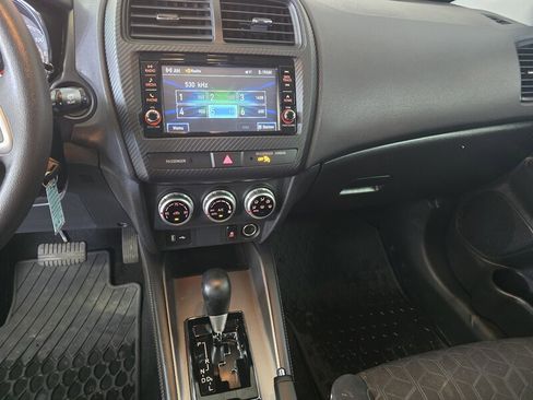 Used 2023 Mitsubishi Outlander Sport AWD image 23