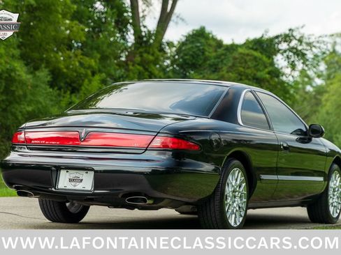 Used 1997 Lincoln Mark VIII LSC RWD image 2