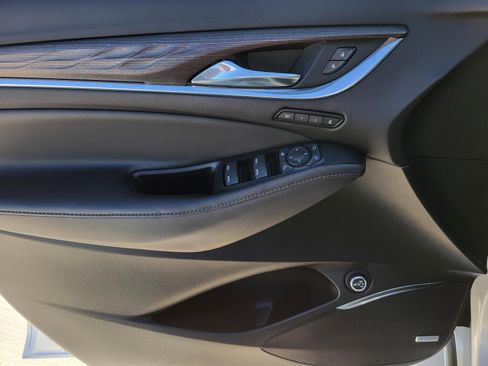Used 2023 Buick Enclave Avenir w/ Avenir Technology Package FWD image 16
