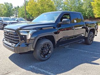 New 2026 Toyota Tundra SR5 video 2