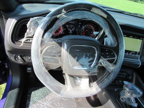 Used 2023 Dodge Challenger SRT Hellcat Redeye RWD image 32