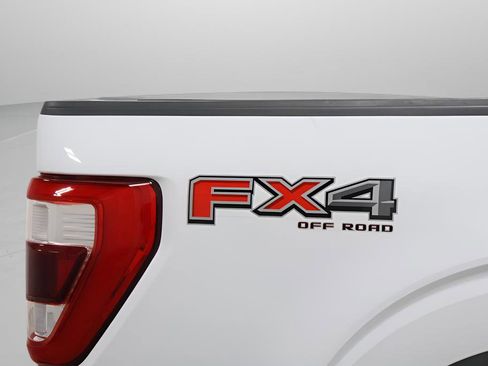 Used 2022 Ford F150 Lariat w/ Equipment Group 502A High AWD/4WD image 38