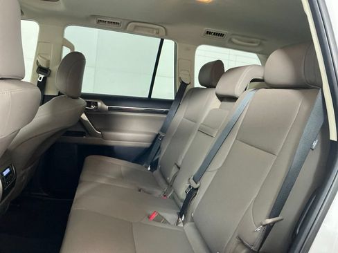 Used 2021 Lexus GX 460 Premium w/ Premium Package AWD/4WD image 26
