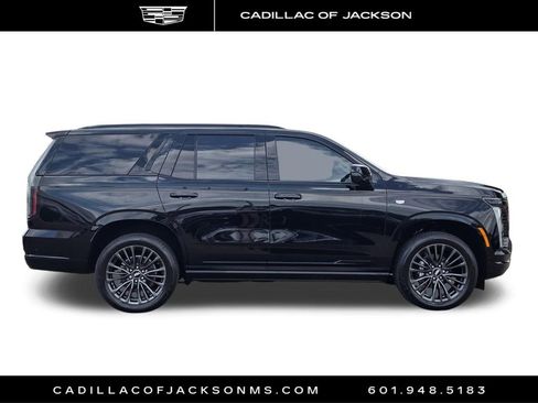 Certified 2026 Cadillac Escalade Platinum Sport w/ LPO, Floor Liner Package AWD/4WD image 4
