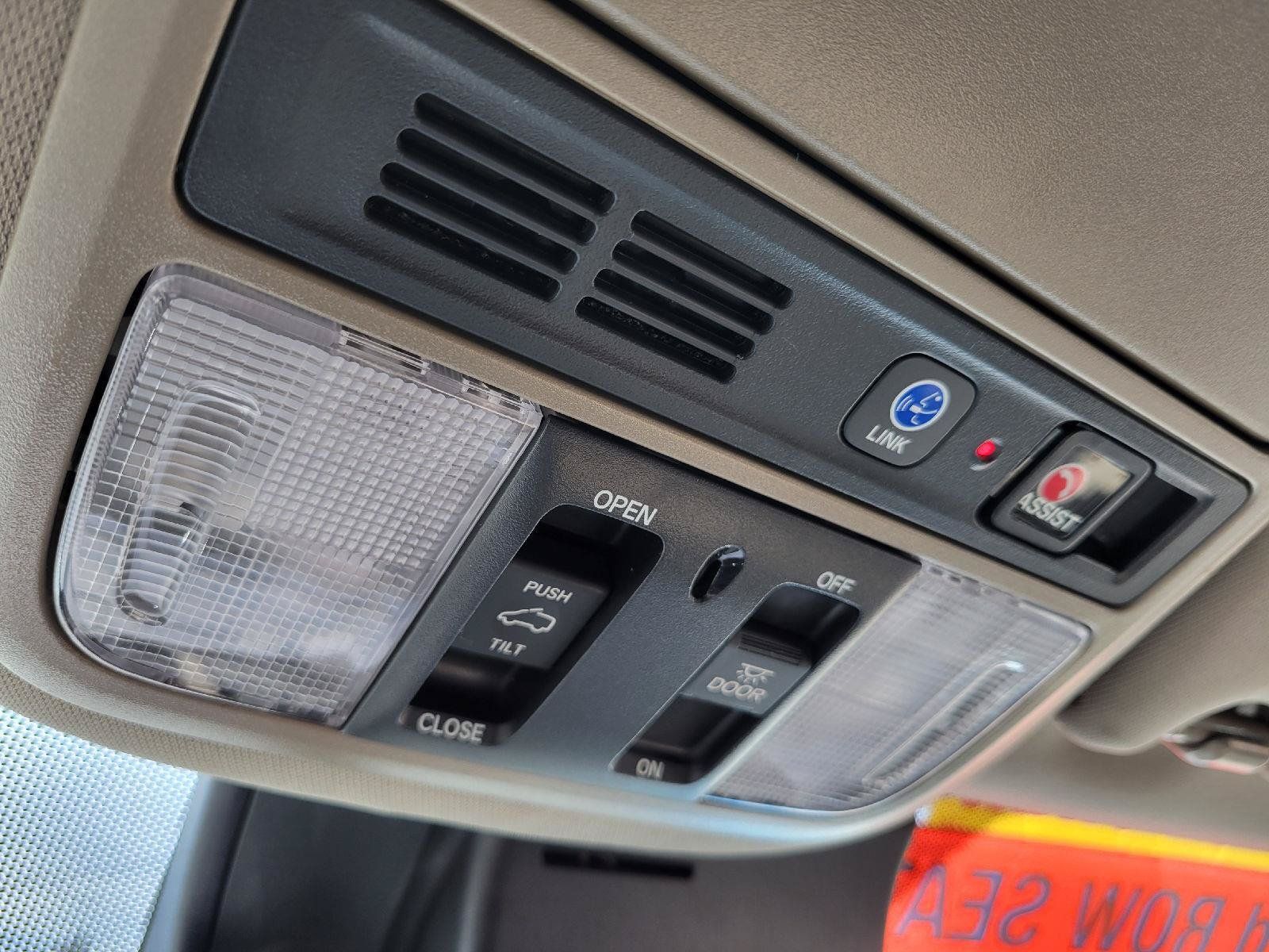 Used 2020 Honda Pilot Touring image 27