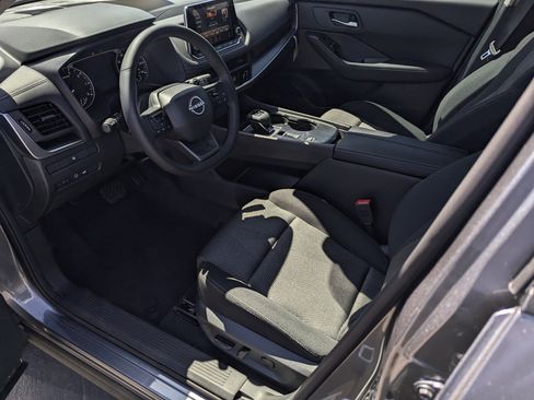 New 2026 Nissan Rogue SV image 9