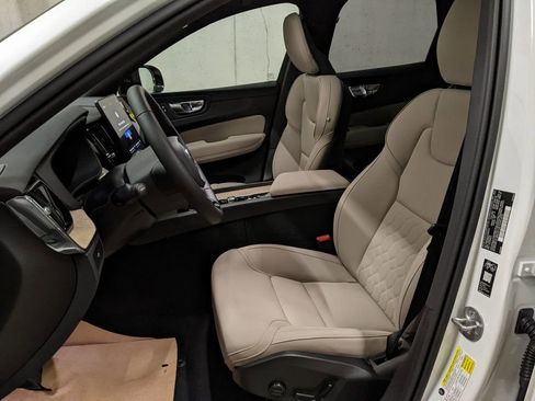 New 2026 Volvo XC60 B5 Plus w/ Climate Package image 11