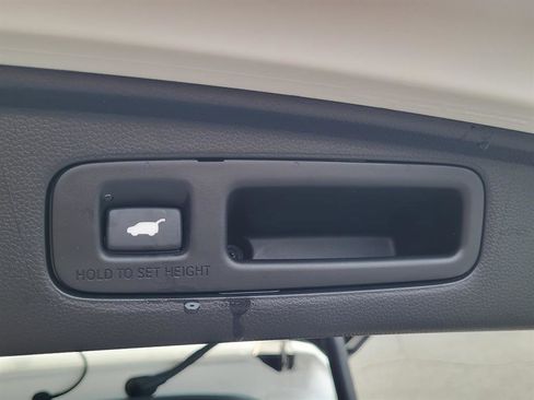 Certified 2025 Honda CR-V Sport-L image 5