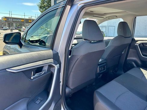 Certified 2024 Toyota RAV4 XLE w/ Convenience Package AWD/4WD image 11