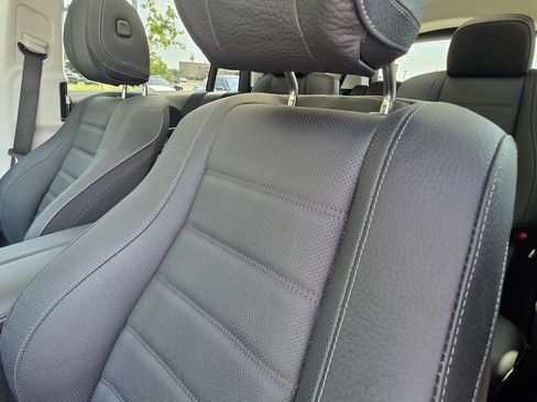Used 2024 Mercedes-Benz GLS 450 4MATIC image 22