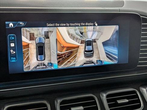 New 2026 Mercedes-Benz GLS 450 4MATIC image 11