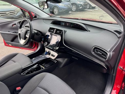 Used 2017 Toyota Prius Two image 49