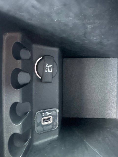 Used 2019 Jeep Cherokee Latitude Plus w/ Comfort/Convenience Group AWD/4WD image 23