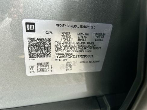 New 2026 Chevrolet Suburban LT w/ Comfort Package image 34