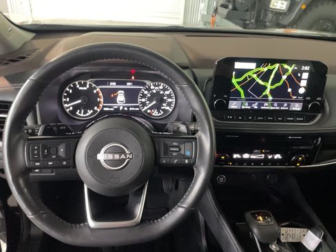 Used 2023 Nissan Rogue SL w/ SL Premium Package AWD/4WD image 9
