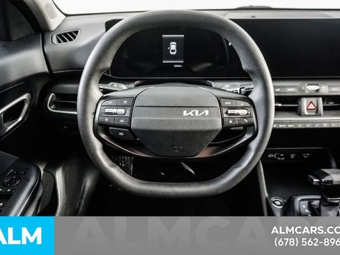 Used 2025 Kia K4 LXS image 24