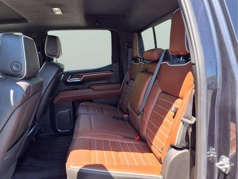 Used 2023 GMC Sierra 1500 Denali Ultimate AWD/4WD image 10