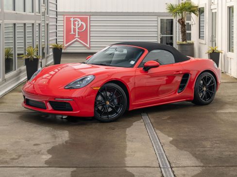 Used 2024 Porsche 718 Boxster image 9