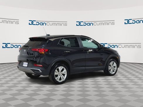 Used 2025 Buick Encore GX Preferred AWD/4WD image 9
