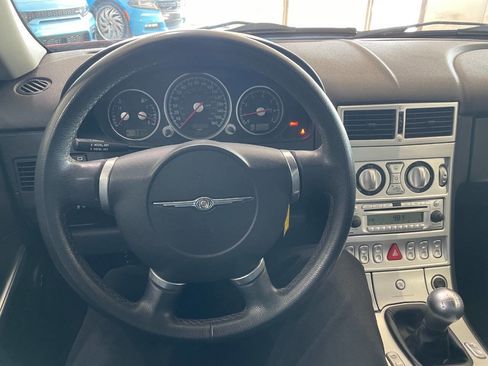 Used 2006 Chrysler Crossfire Convertible w/ Special Edition Group image 29