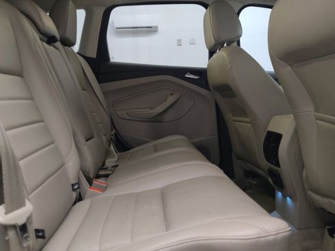 Used 2016 Ford Escape Titanium w/ Equipment Group 301A FWD image 19