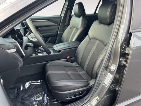 Used 2024 MAZDA CX-50 AWD 2.5 S w/ Cargo Package image 16