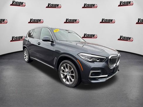 Used 2022 BMW X5 xDrive40i w/ Climate Comfort Package image 3