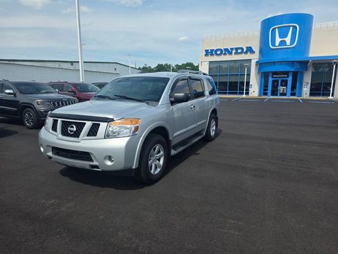 Used 2015 Nissan Armada SV AWD/4WD image 7