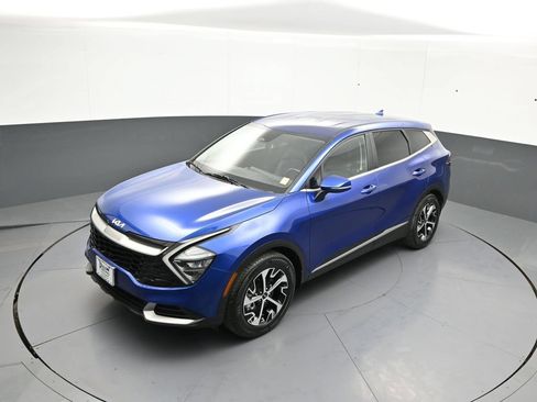 Certified 2023 Kia Sportage EX FWD image 33