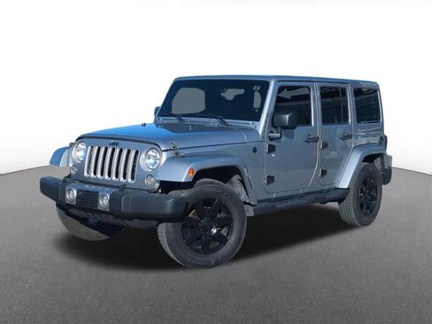 Used 2017 Jeep Wrangler Unlimited Sahara w/ Dual Top Group AWD/4WD image 1