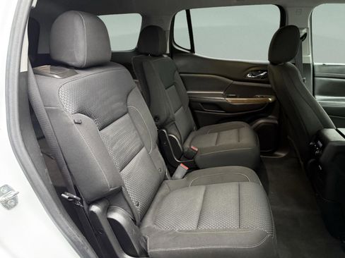 Used 2022 GMC Acadia SLE image 28