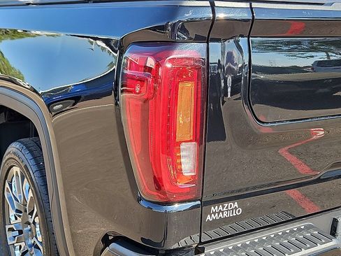 Used 2023 GMC Sierra 1500 Denali Ultimate AWD/4WD image 10