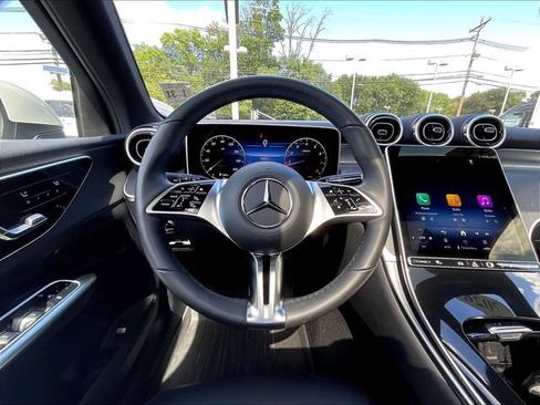 Used 2026 Mercedes-Benz GLC 300 4MATIC image 10