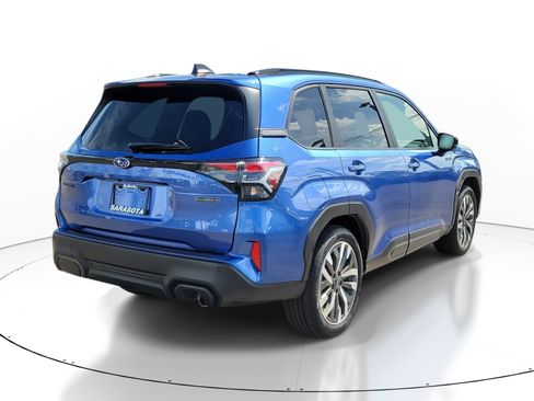 Certified 2025 Subaru Forester Touring AWD/4WD image 6