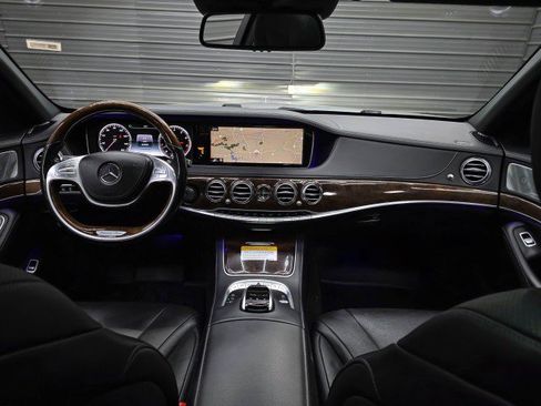 Used 2015 Mercedes-Benz S 550 4MATIC Sedan image 12