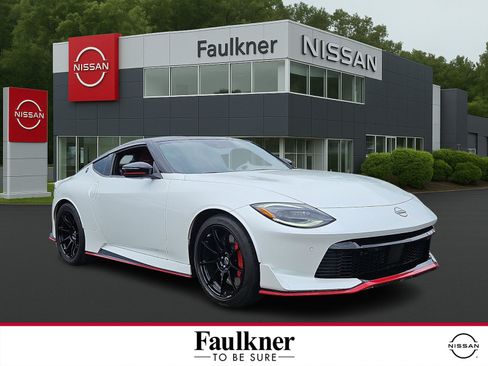 Certified 2024 Nissan Z NISMO w/ Floor Mat Package RWD image 1
