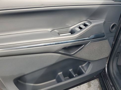New 2025 Lincoln Navigator Reserve w/ Jet Appearance Package AWD/4WD image 18
