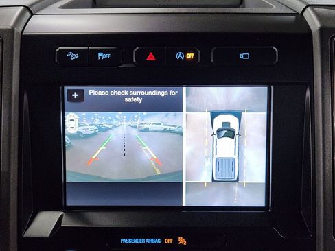 Used 2017 Ford F150 Raptor w/ Equipment Group 802A Luxury image 38