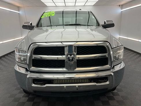 Used 2016 RAM 2500 SLT AWD/4WD image 2